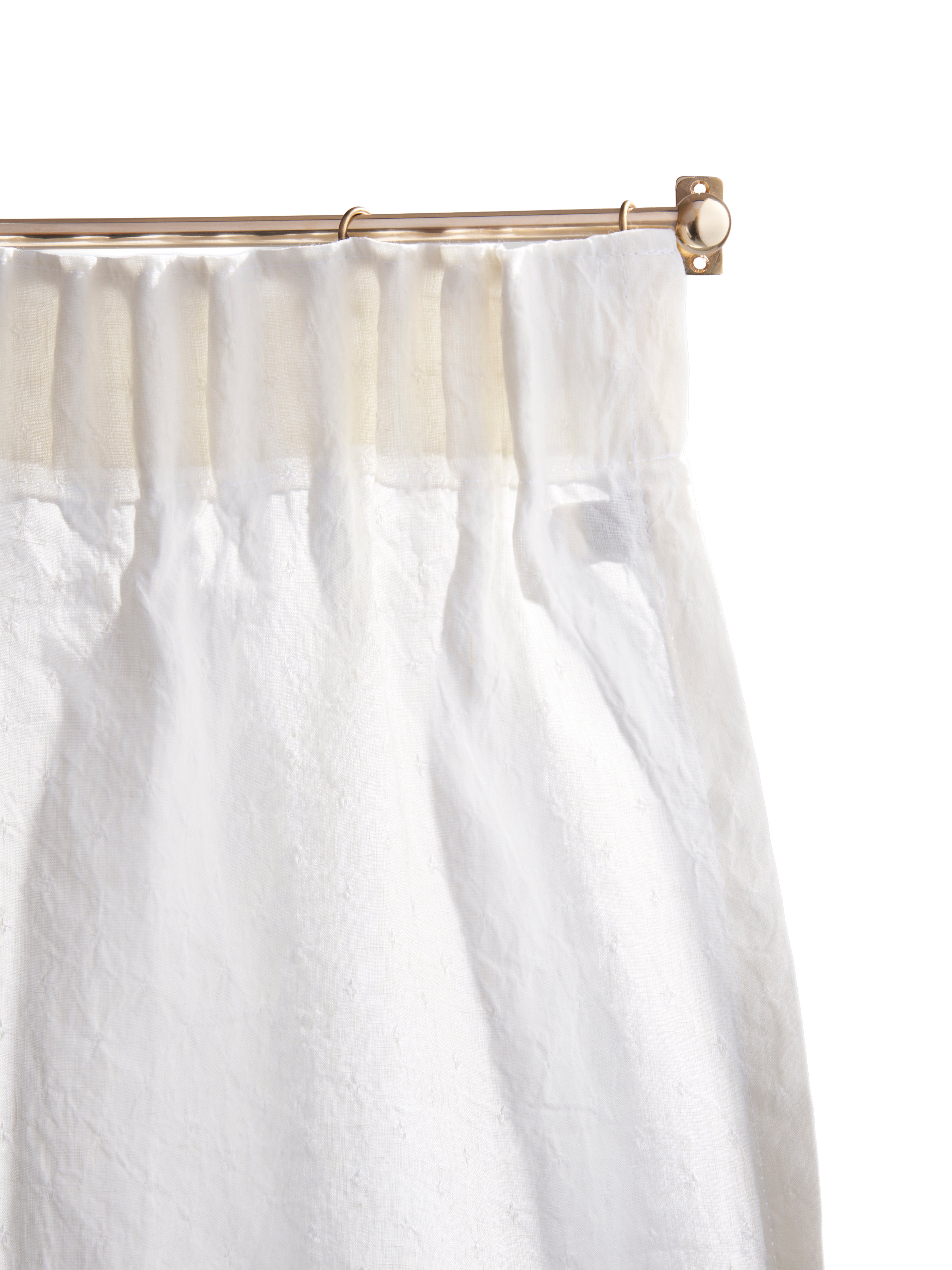 The cafe curtain - alvington linen with a pleated top